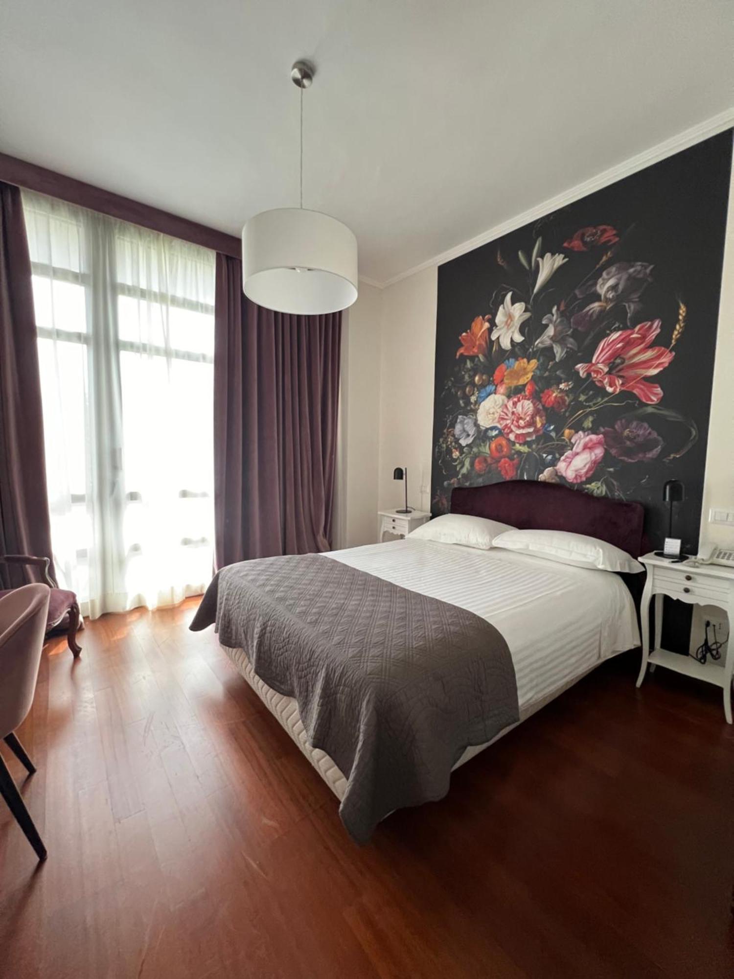 Hotel Fenix Rome Bagian luar foto