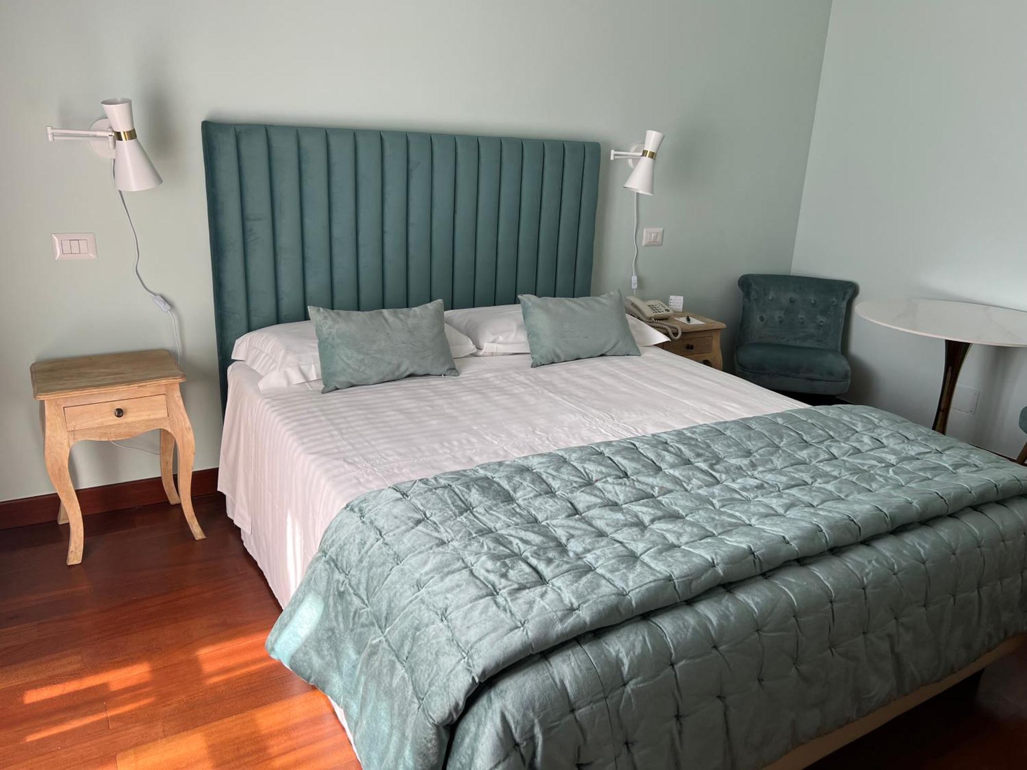 Hotel Fenix Rome Bagian luar foto