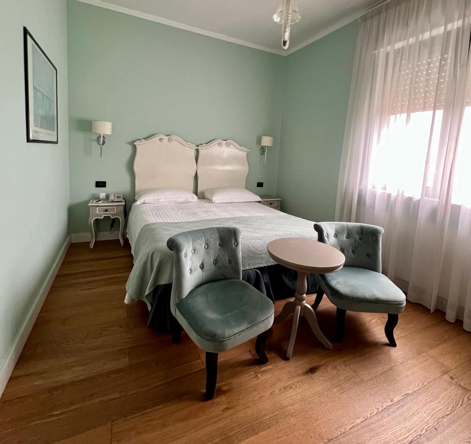 Hotel Fenix Rome Bagian luar foto