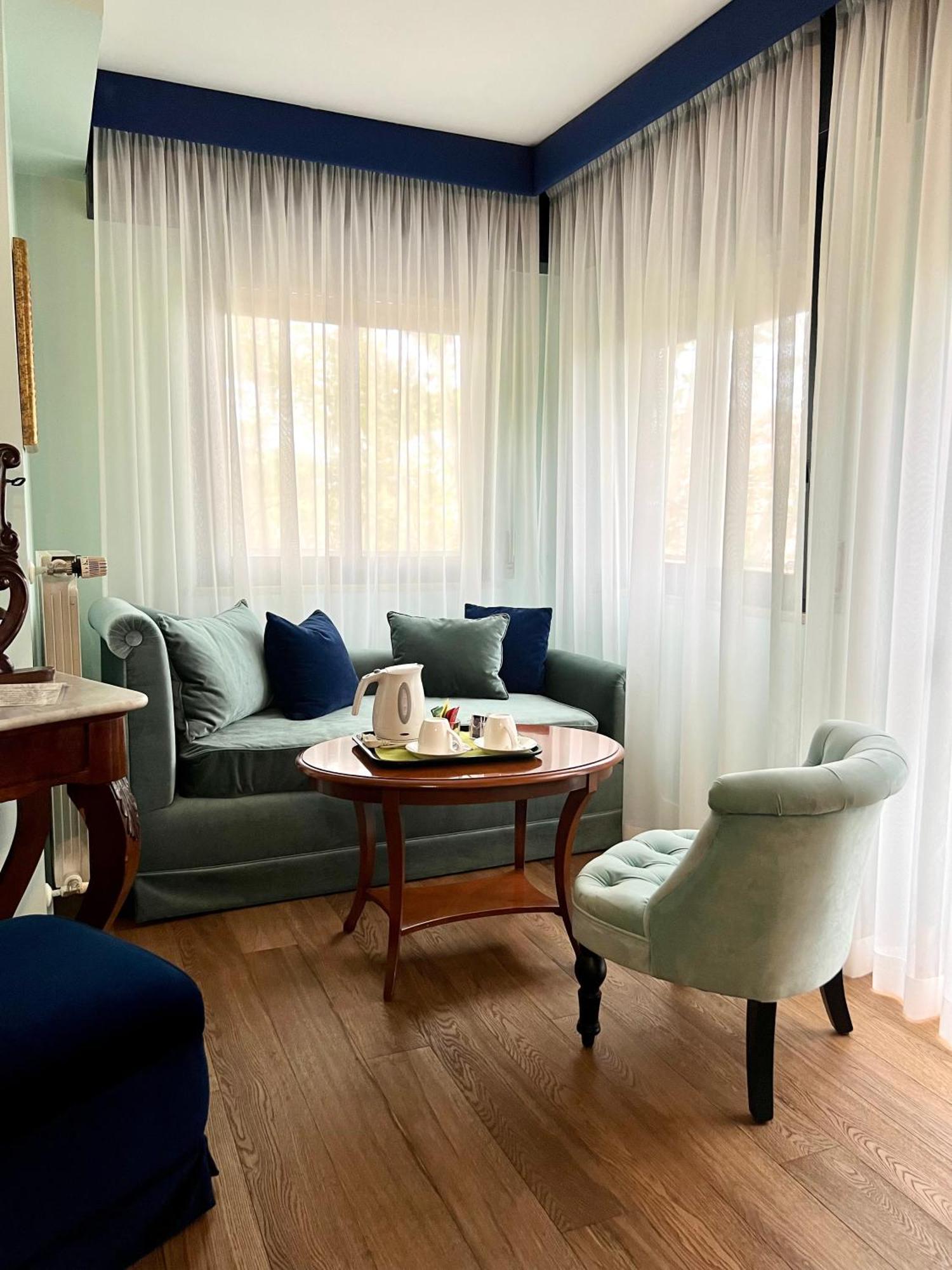 Hotel Fenix Rome Bagian luar foto